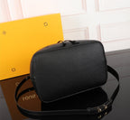 LOUIS VUITTON CRAFTY NÉONOÉ BANDOULIERE MM 26CM BLACK