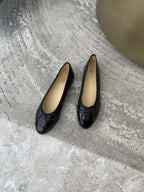 CHANEL BALLET FLATS BLACK BEIGE LAMBSKIN
