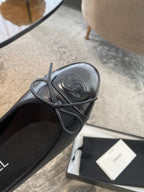 CHANEL BALLET FLATS ALL BLACK LAMBSKIN