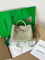 BOTTEGA VENETA SMALL ANDIAMO 25CM LIGHT GREEN LAMBSKIN