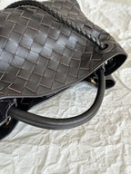 BOTTEGA VENETA SMALL ANDIAMO 25CM BLACK LAMBSKIN