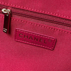 CHANEL HOBO 28CM WHITE LAMBSKIN GOLD HARDWARE