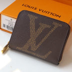 LOUIS VUITTON LV ZIPPY COIN PURSE MONOGRAM GIANT CANVAS