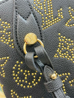 LOUIS VUITTON BLOSSOM MM 30 BLACK MAHINA CALFSKIN