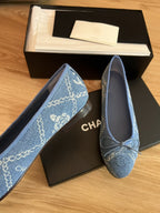 CHANEL ballet flats light blue denim
