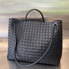 BOTTEGA VENETA LARGE ANDIAMO 45CM BLACK LAMBSKIN