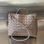BOTTEGA VENETA SMALL ANDIAMO 25CM CHOCOLATE LAMBSKIN