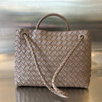 BOTTEGA VENETA MEDIUM ANDIAMO 32CM CHOCOLATE LAMBSKIN