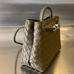 BOTTEGA VENETA SMALL ANDIAMO 25CM DARK OLIVE LAMBSKIN