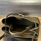 BOTTEGA VENETA MEDIUM ANDIAMO 32CM OLIVE LAMBSKIN