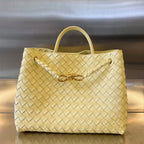 BOTTEGA VENETA MEDIUM ANDIAMO 32CM LIME LAMBSKIN