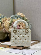DIOR MINI LADY 17 BUTTERFLY STUD WHITE LAMBSKIN
