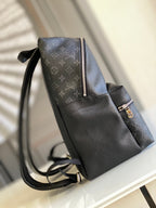 LOUIS VUITTON DISCOVERY BACKPACK 40 IN BLACK MONOGRAM CANVAS