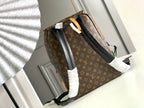 LOUIS VUITTON DISCOVERY BACKPACK 40 IN BROWN MONOGRAM CANVAS RUBBER LOGO