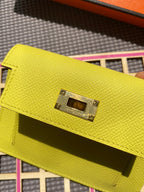 HERMES Kelly Pocket 13.5 Lime Epsom Ghw