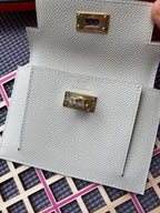 HERMES Kelly Pocket 13.5 White Epsom Ghw