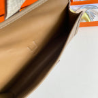 HERMES JIGE ELAN 29 CLUTCH IN CHOCOLATE BROWN CALFSKIN WITH WHTE LIZARD SKIN