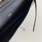 HERMES KELLY CUT 31 IN BLACK CALFSKIN WITH SILVER HARDWARE