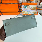 HERMES KELLY CUT 31 IN SEAFOAM GREEN CALFSKIN WITH GOLD HARDWARE