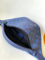 LOUIS VUITTON LV 25S DISCOVERY BUMBAG 44 IN DARK BLUE EMBOSSED MONOGRAM ECLIPSE CALFSKIN