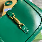 GUCCI JACKIE MINI 19 SHOULDER BAG IN GREEN FOREST CALFSKIN