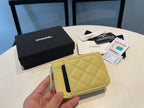 CHANEL ZIPPED COIN PURSE 11 YELLOW GRAINED CALFSKIN