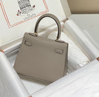 HERMES KELLY MINI 20 BAG IN LIGHT BROWN CALFSKIN WITH GOLD HARDWARE
