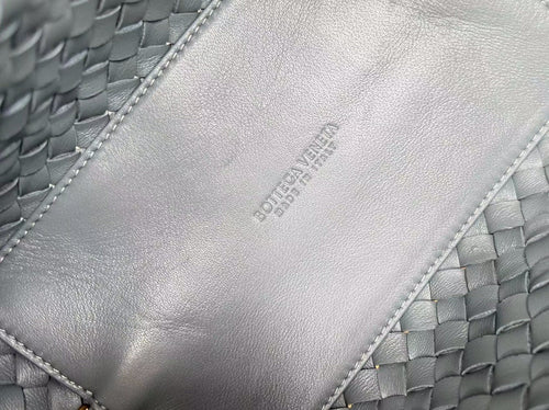 BOTTEGA VENETA MINI CABAT 20 IN ONYX BLACK LAMBSKIN