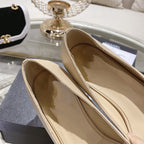 CHANEL pump 2.5 beige black lambskin