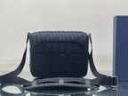 DIOR MEDIUM 31 BAG WITH STRAP IN BLACK OBLIQUE JACQUARD AND CALFSKIN