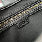 GUCCI HORSEBIT SHOULDER BAG 39 IN BLACK CALFSKIN GOLD HARDWARE