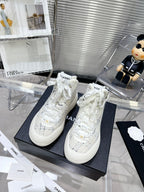 CHANEL CANO ALTO SNEAKER IN WHITE WOOL TWEED AND RUBBER