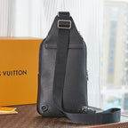 LOUIS VUITTON AVENUE SLINGBAG 31 IN BLACK TAIGA LEATHER