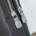 LOUIS VUITTON AVENUE SLINGBAG 31 IN BLACK TAIGA LEATHER