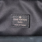 LOUIS VUITTON AVENUE SLINGBAG 31 IN BLACK TAIGA LEATHER