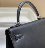 HERMES KELLY 28CM IN NOIR EPSOM CALFSKIN SILVER HARDWARE