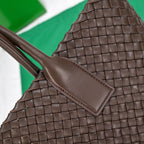 BOTTEGA VENETA Large Cabat 45cm Chocolate Lambskin Ghw