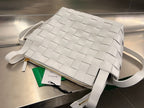 BOTTEGA VENETA MEDIUM 28 CASSETTE WHITE LAMBSKIN