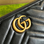 GUCCI MARMONT SMALL 23 HANDBAG IN BLACK CALFSKIN WITH GOLDEN LOGO