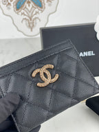 CHANEL CARD HOLDER 19.5 BLACK GRAINED CALFSKIN GOLD ICON