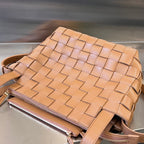 BOTTEGA VENETA MEDIUM 28 CASSETTE PEANUT BROWN LAMBSKIN