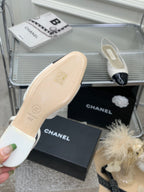 CHANEL SLINGBACKS 20 WHITE MIX BLACK CALFSKIN