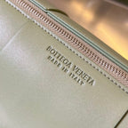 BOTTEGA VENETA CYLINDER CASSETTE 30 IN TRAVERTINE CALFSKIN