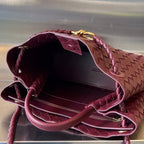 BOTTEGA VENETA MEDIUM ANDIAMO 32 IN BURGUNDY LAMBSKIN