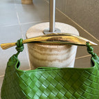BOTTEGA VENETA SARDINE 33 WITH CHAIN IN EMERALD GREEN LAMBSKIN