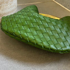 BOTTEGA VENETA SARDINE 33 WITH CHAIN IN EMERALD GREEN LAMBSKIN