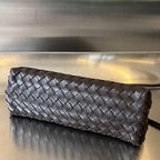 BOTTEGA VENETA SMALL ANDIAMO 29 IN DARK BROWN LAMBSKIN