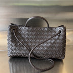 BOTTEGA VENETA SMALL ANDIAMO 29 IN DARK BROWN LAMBSKIN