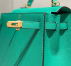 HERMES KELLY 25CM IN VERT VERTIGO EPSOM CALFSKIN GOLD HARDWARE