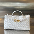 BOTTEGA VENETA SMALL ANDIAMO 29 IN WHITE LAMBSKIN